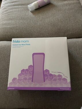 frida mom Instant Ice Maxi Pads - White & Purple NWT